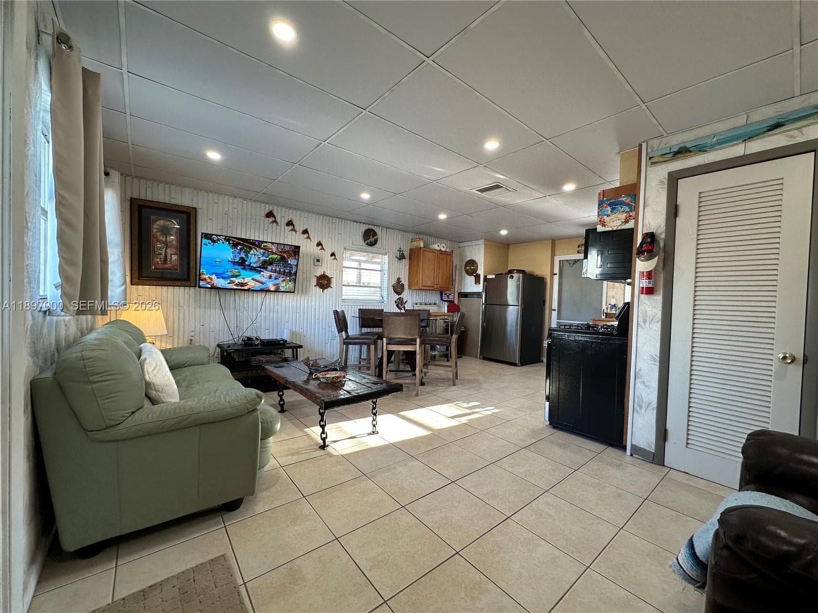164 Venetian Dr photo 6