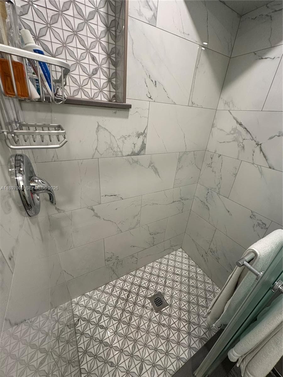 164 Venetian Dr photo 15