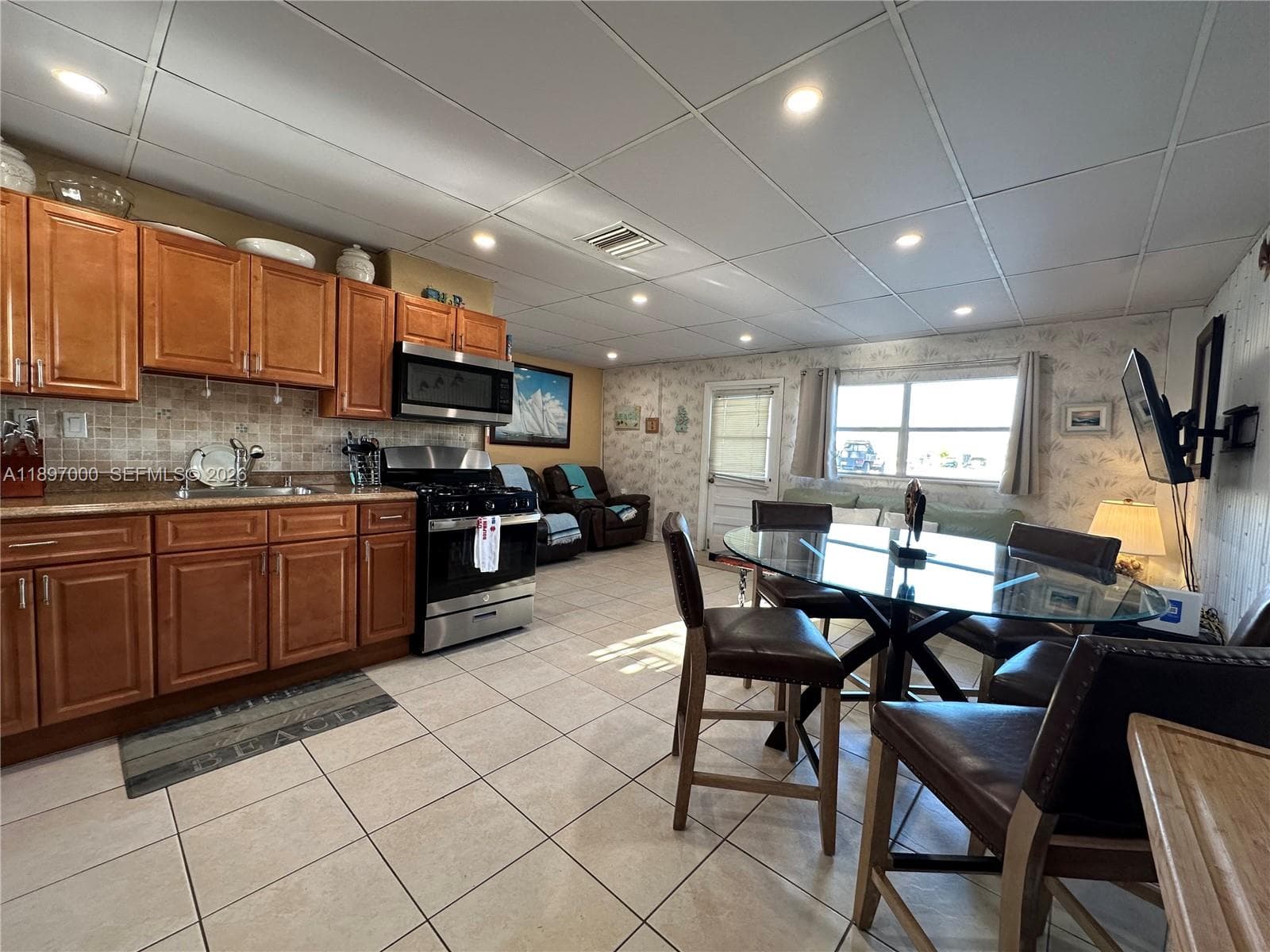 164 Venetian Dr photo 11
