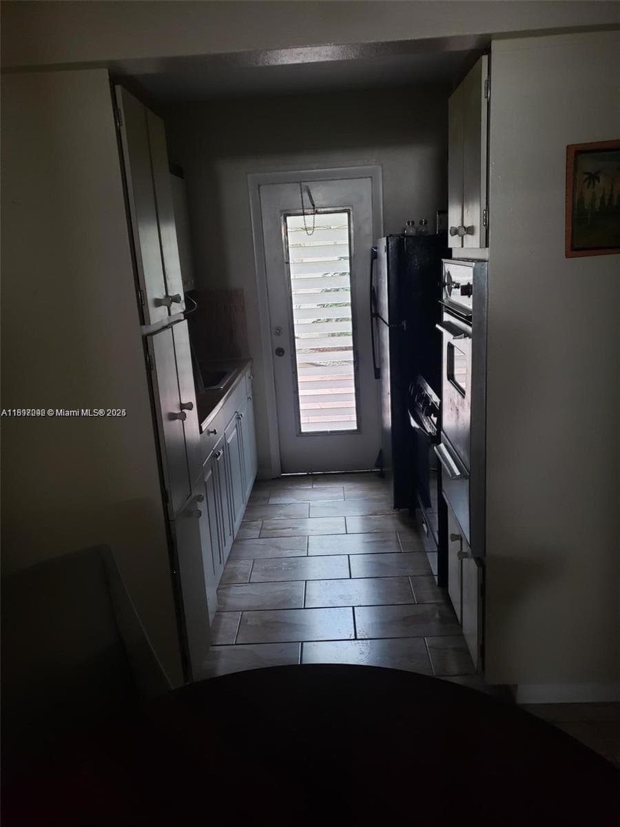 8040 Tatum Waterway Dr 7 photo 9