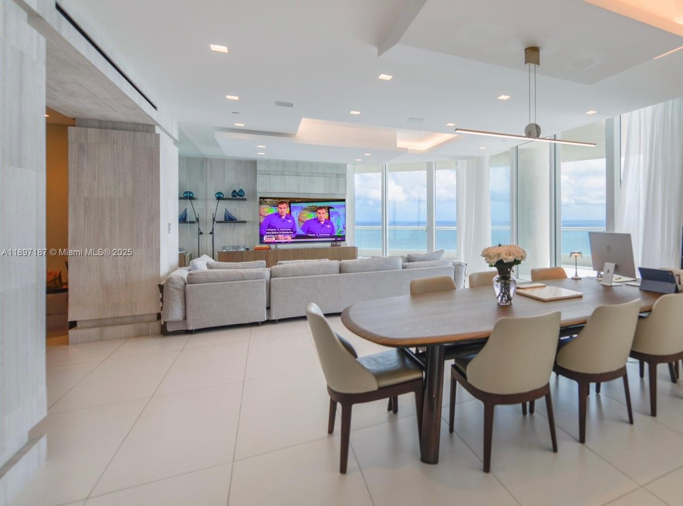 16047 Collins Ave 3