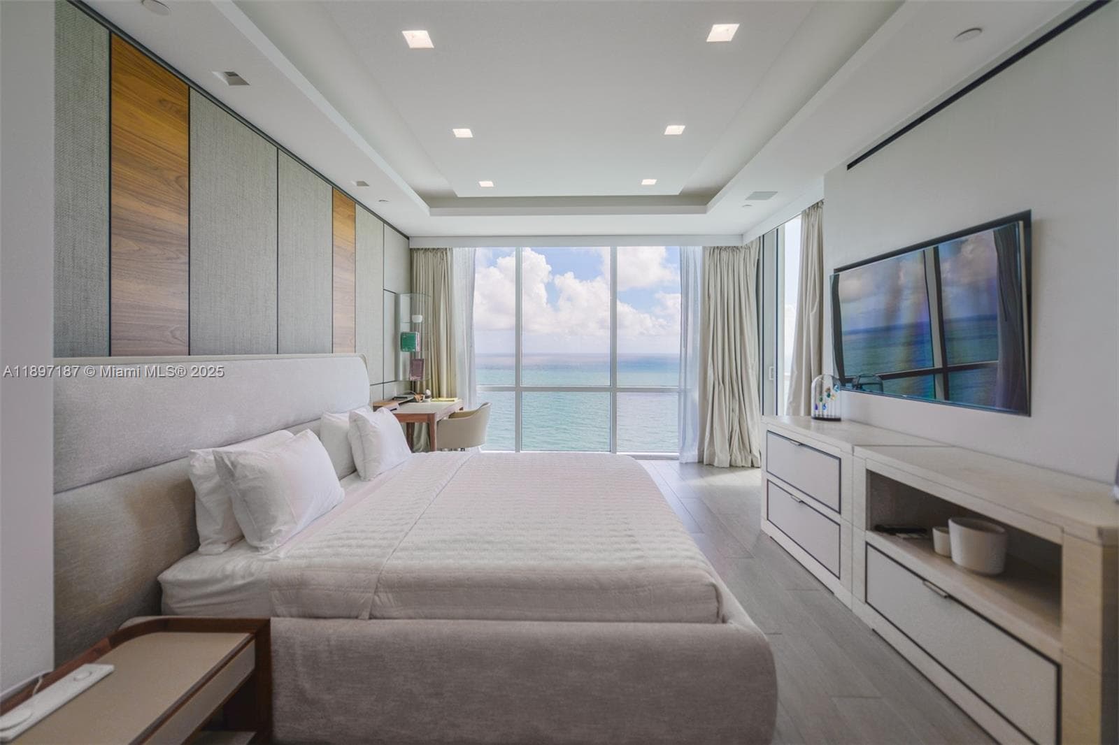 16047 Collins Ave 3204 photo 9