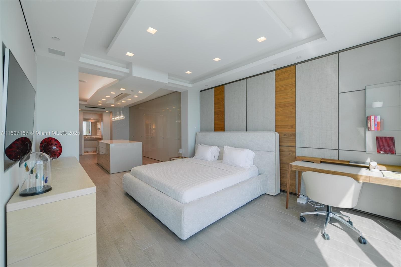 16047 Collins Ave 3204 photo 10
