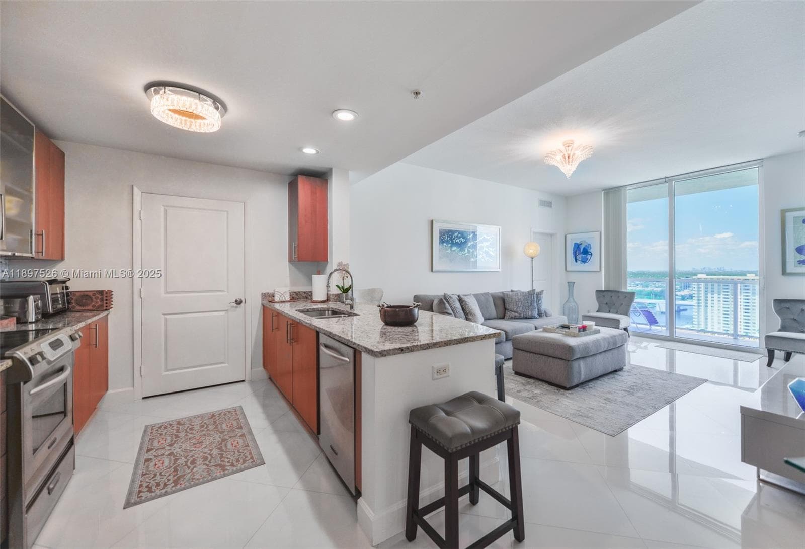 1945 Ocean Dr 1