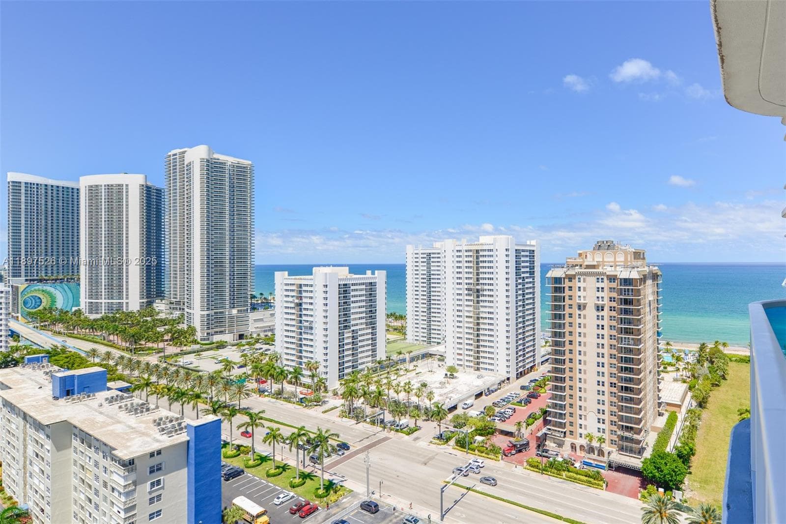 1945 Ocean Dr 4