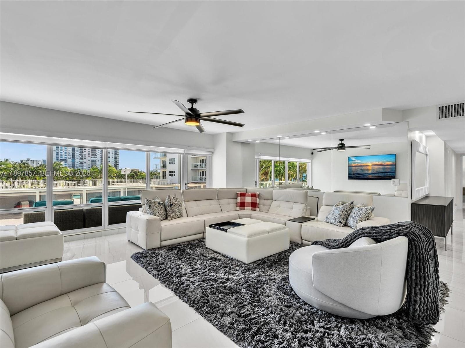 111 Pompano Beach Blvd 5