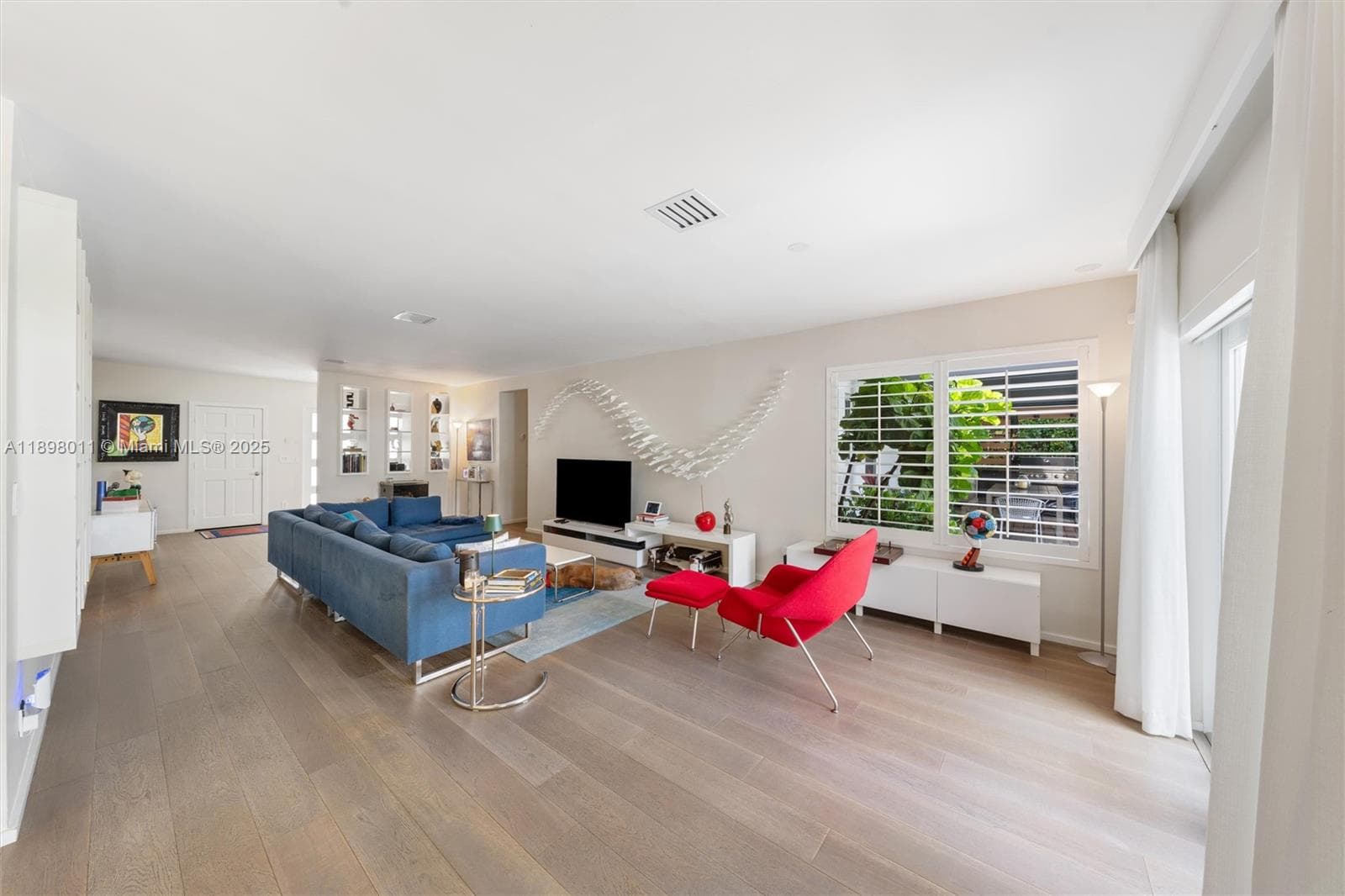 12944 Banyan Rd 4