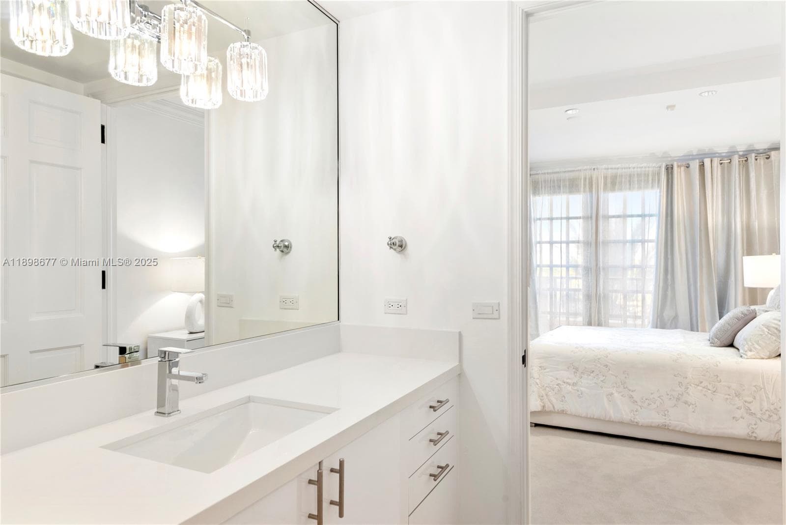 7642 Fisher Island Dr 7642 photo 6