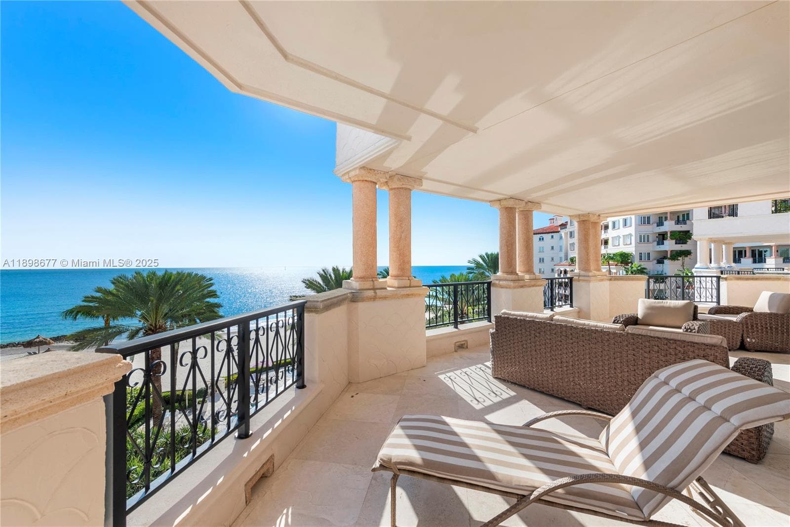 7642 Fisher Island Dr 7642 photo 11