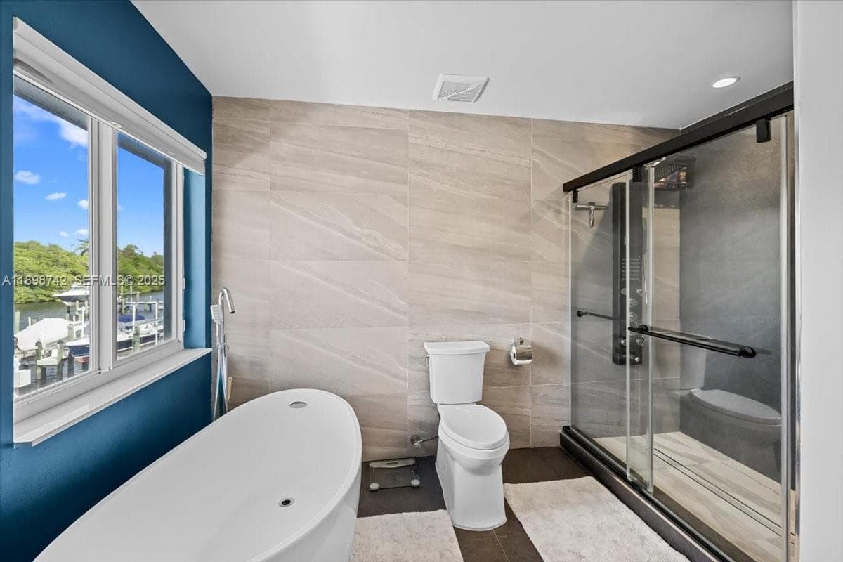 2726 Treasure Cove Cir photo 16