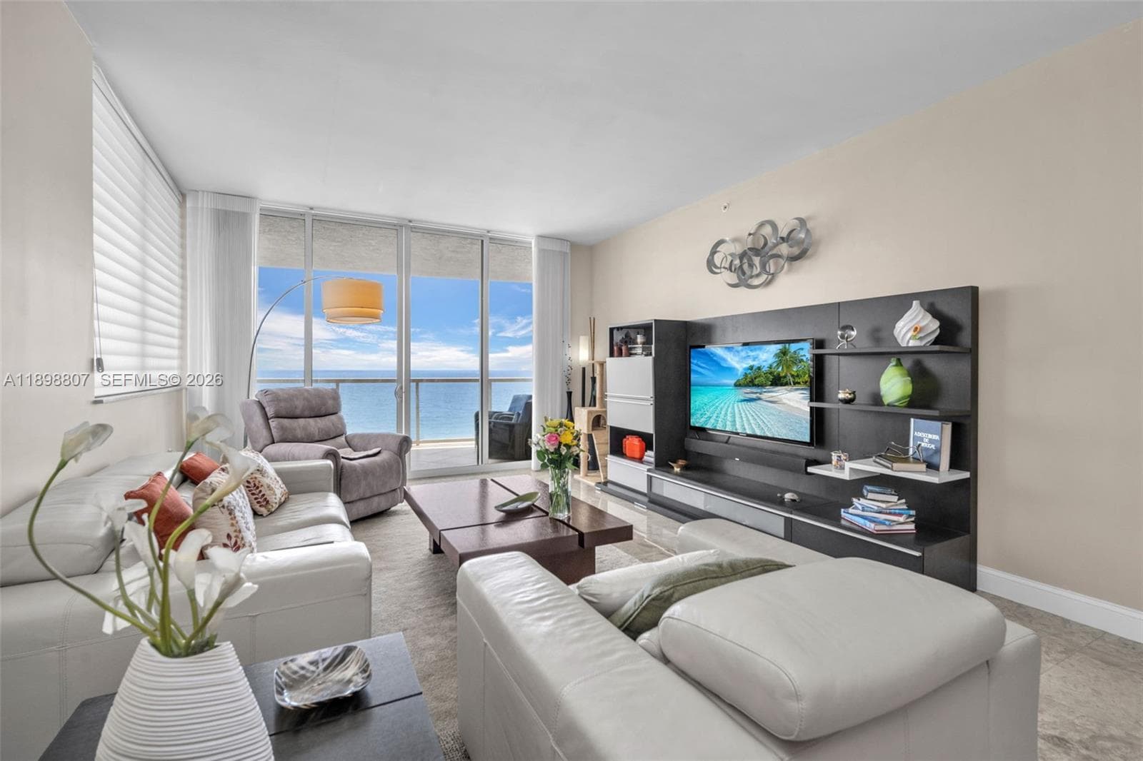 704 Ocean Blvd 5