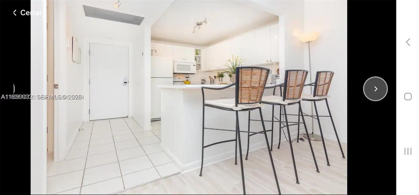 2301 Collins Ave 736 photo 6