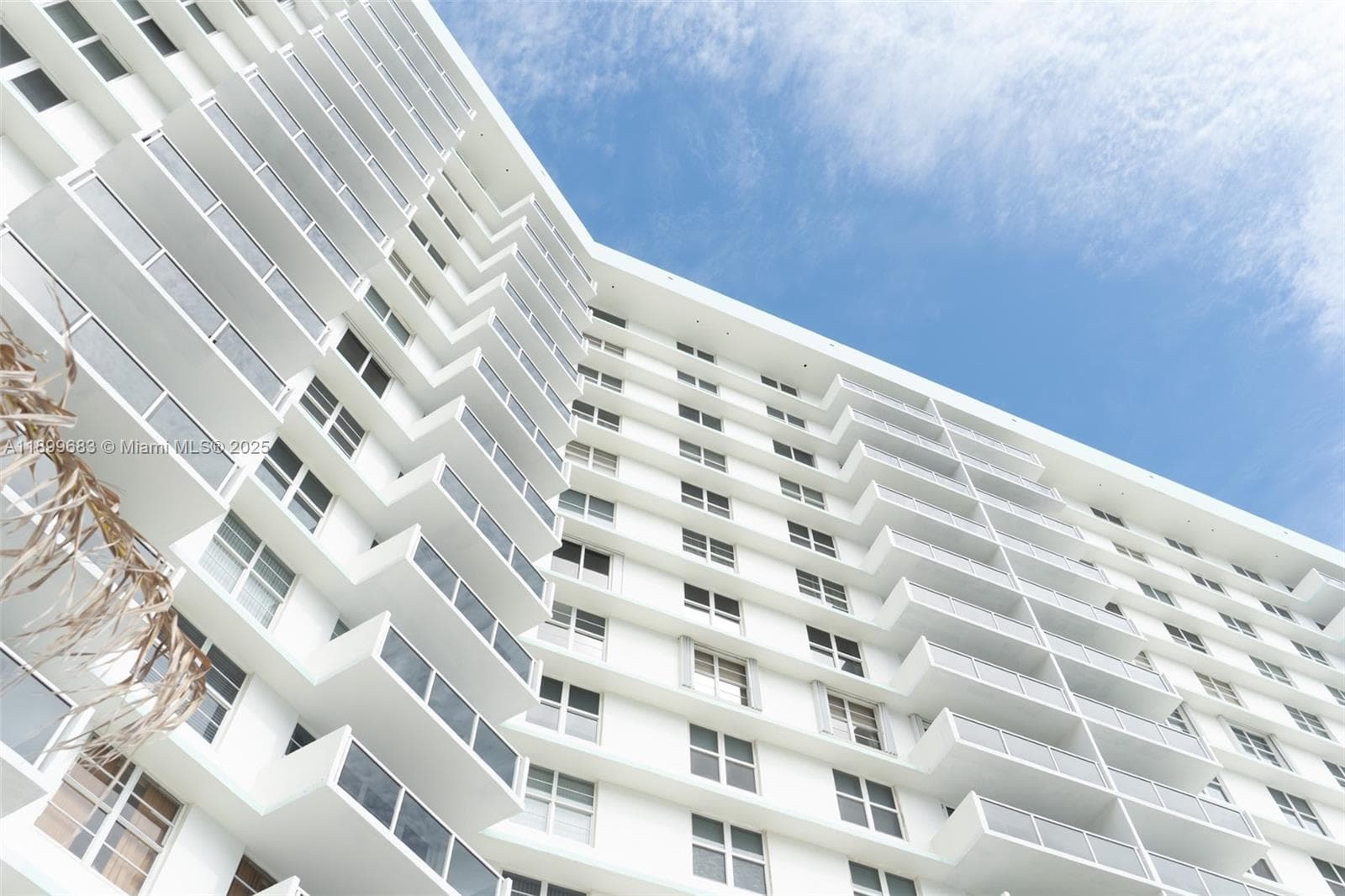 3725 S Ocean Dr 1021 photo 10