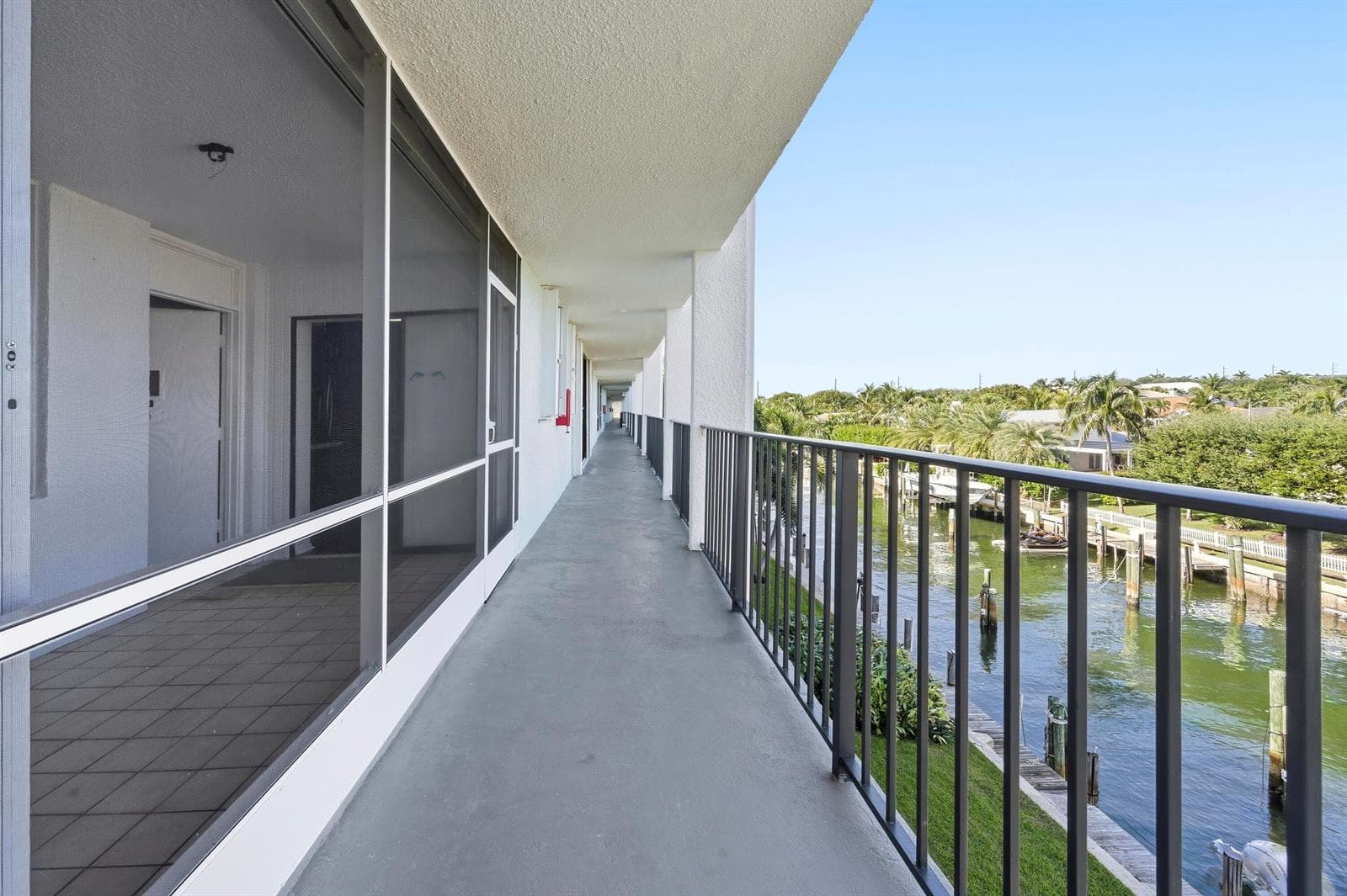 109 Paradise Harbour Blvd #415 2
