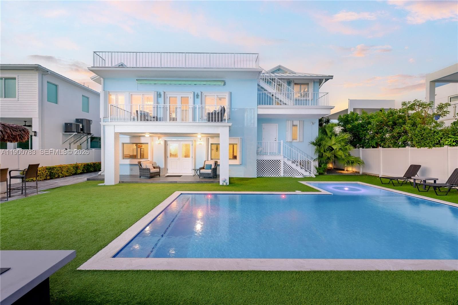 111 Spoonbill Rd 1