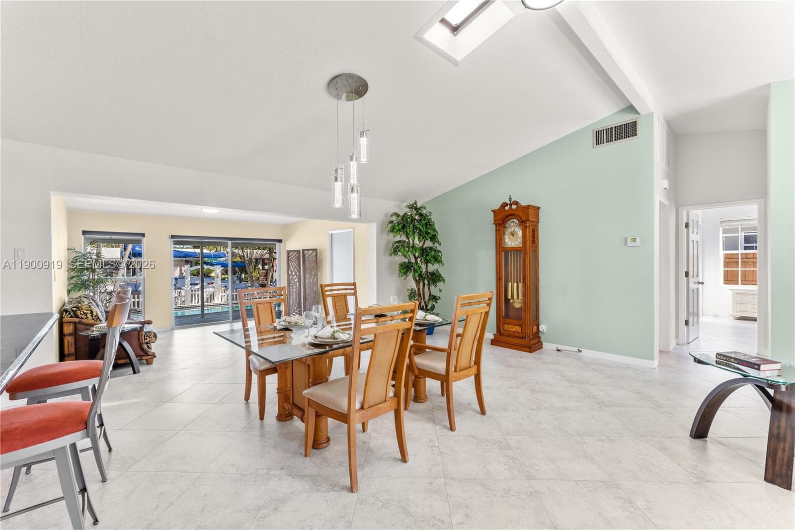 1625 5th Ct photo 16