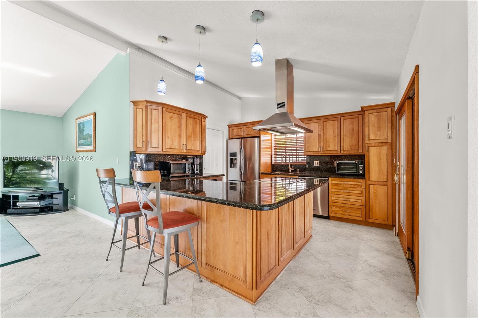 1625 5th Ct photo 9