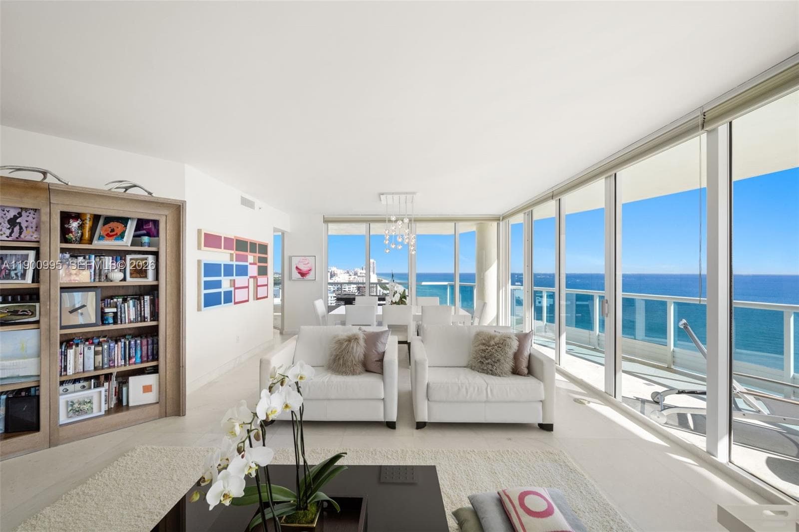 5025 Collins Ave 3