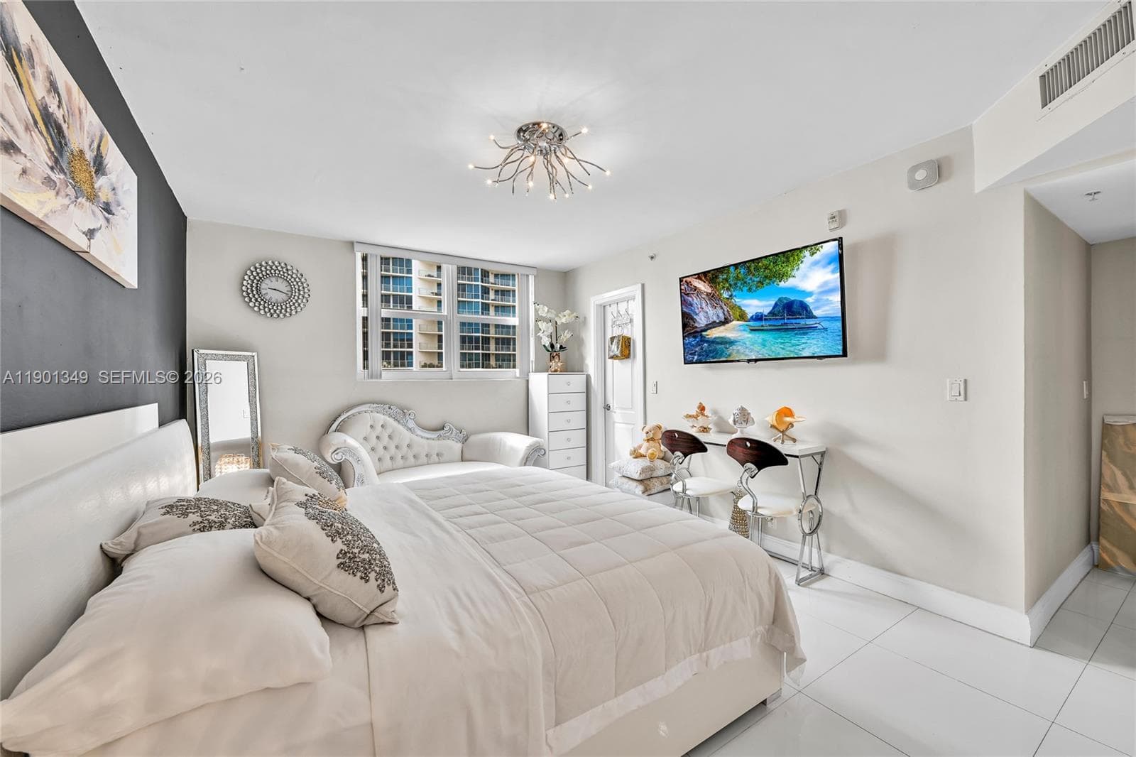3001 Ocean Dr 1513 photo 13
