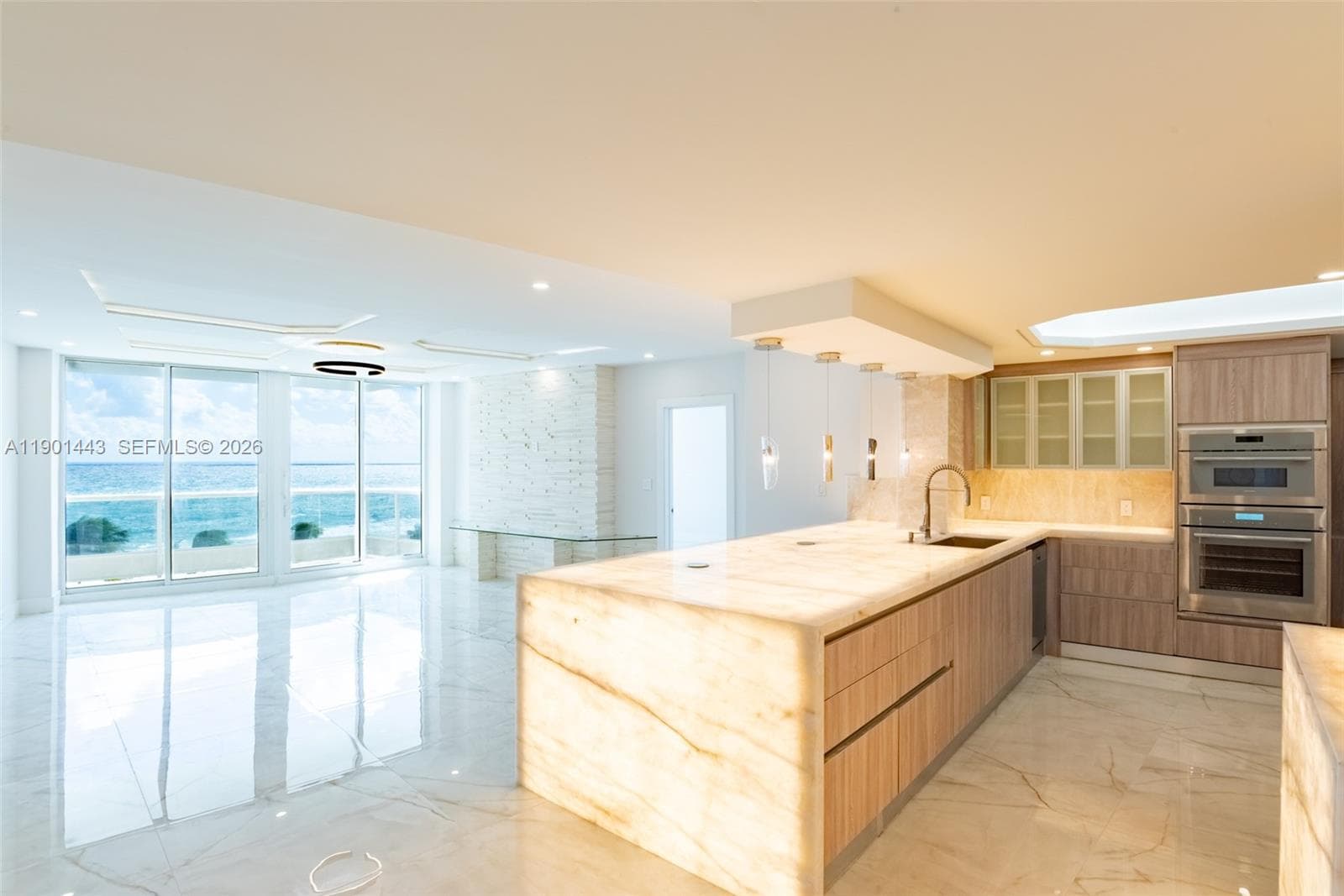 700 Ocean Blvd 4