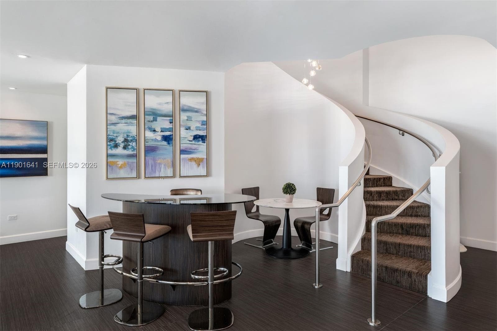 4391 Collins Ave 512 photo 17