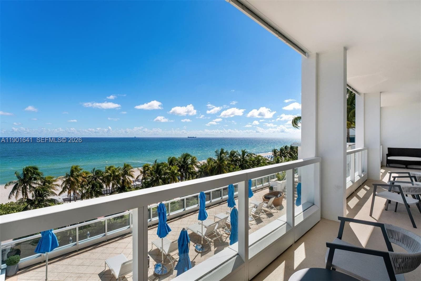 4391 Collins Ave 512 photo 24