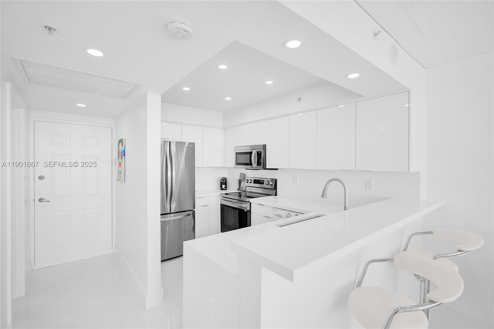 2501 S Ocean Dr 1024 (available Aug 24) photo 14