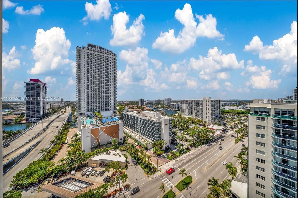 4111 Ocean Dr 1212 photo 22