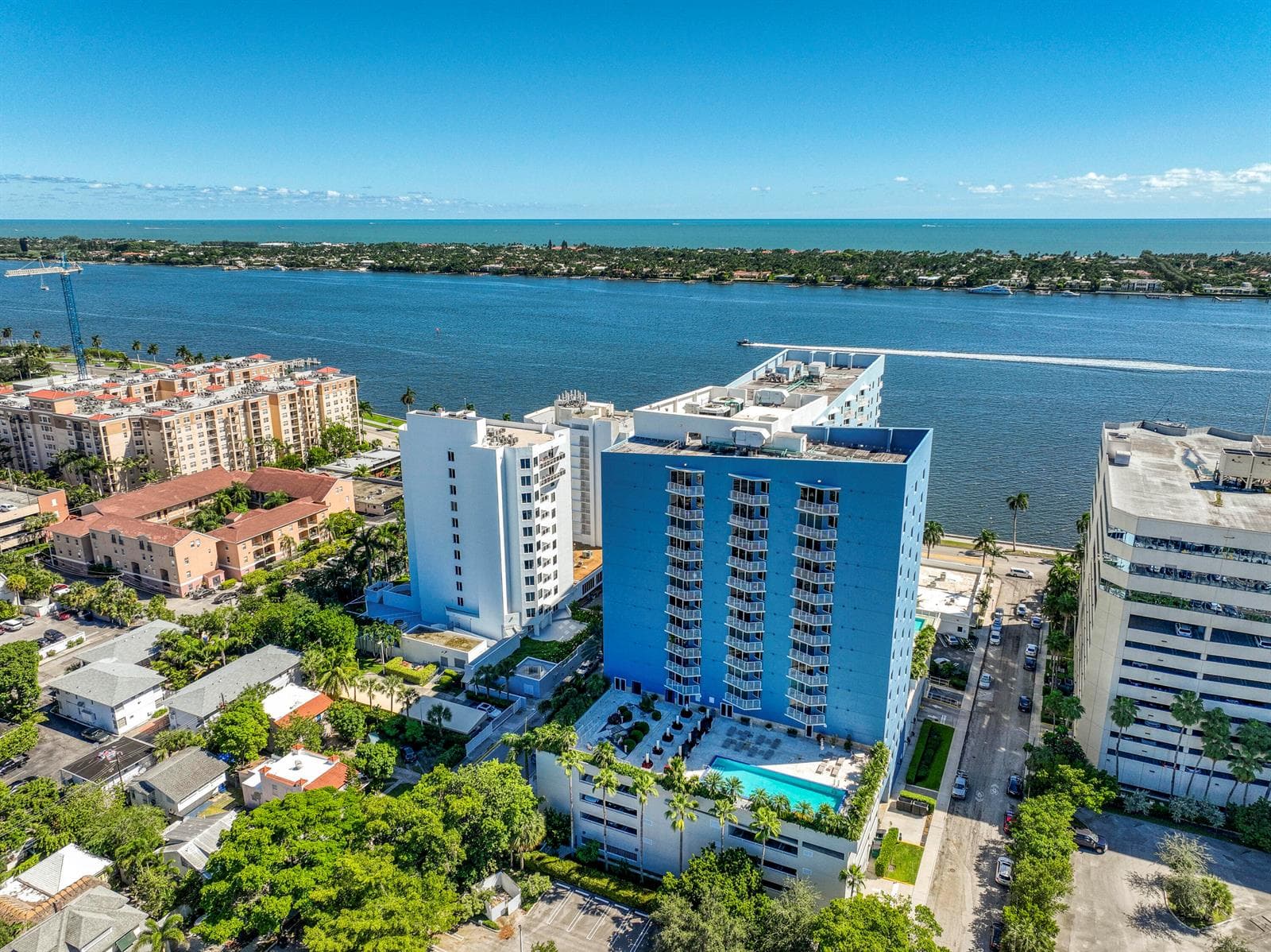 1551 N Flagler Drive Ph8 photo 5