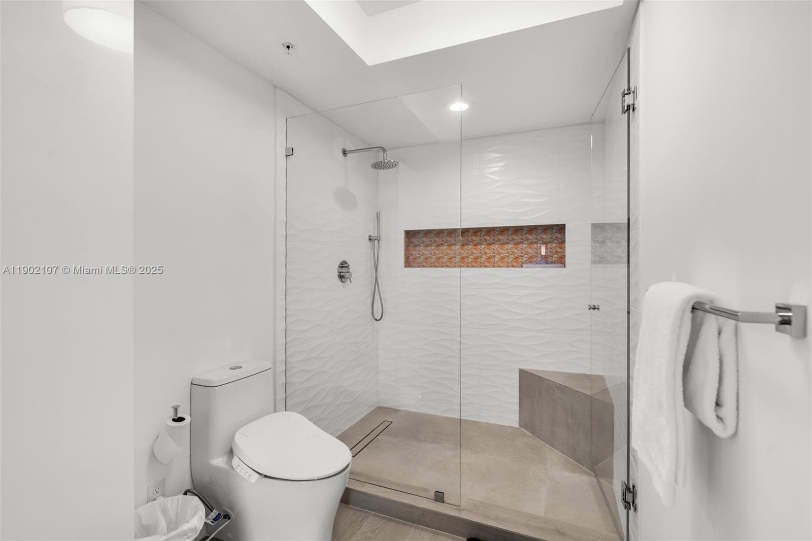 1500 Ocean Dr 1109 photo 16