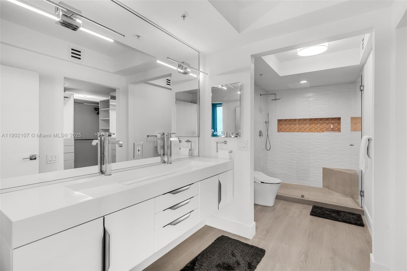 1500 Ocean Dr 1109 photo 15