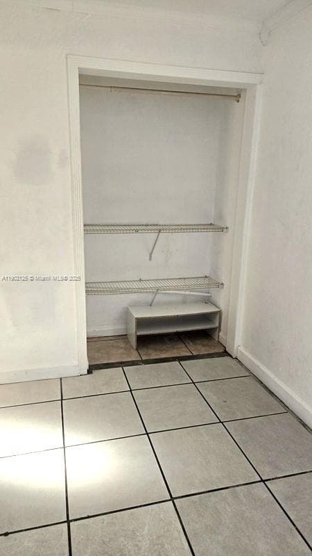 2622 Sheridan St photo 17
