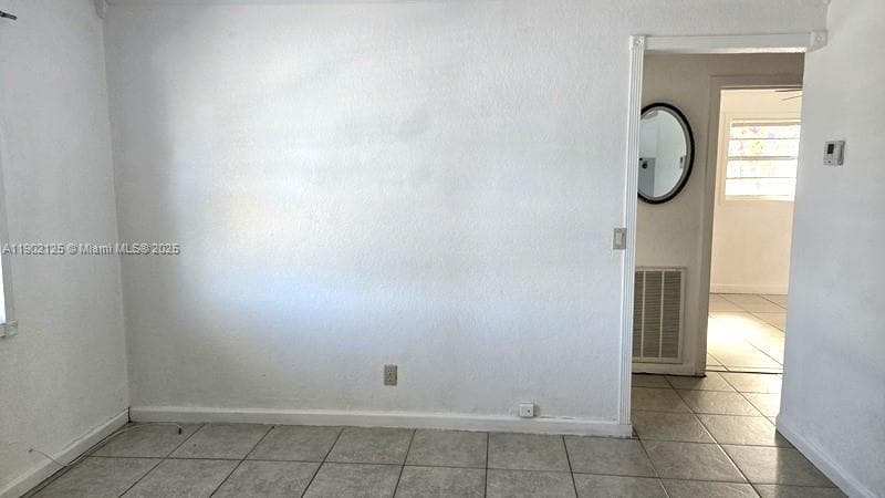 2622 Sheridan St photo 15