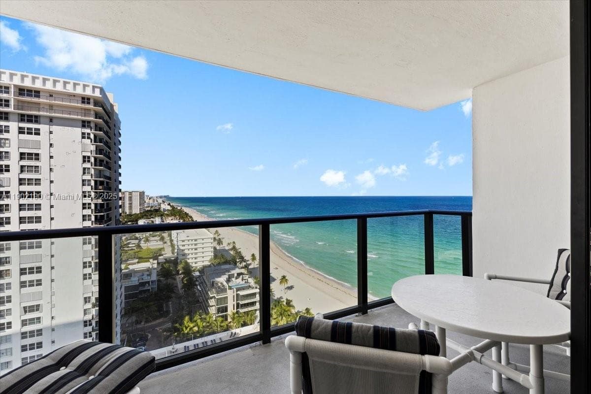 2301 Ocean Dr 2004 photo 23