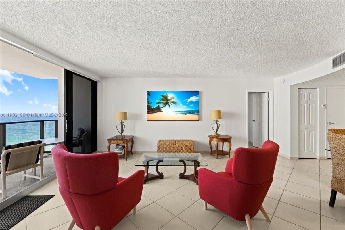 2301 Ocean Dr 2004 photo 10