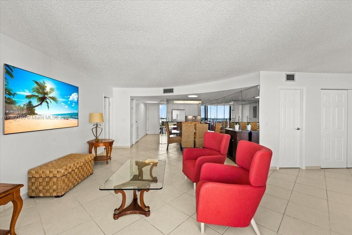 2301 Ocean Dr 2004 photo 11
