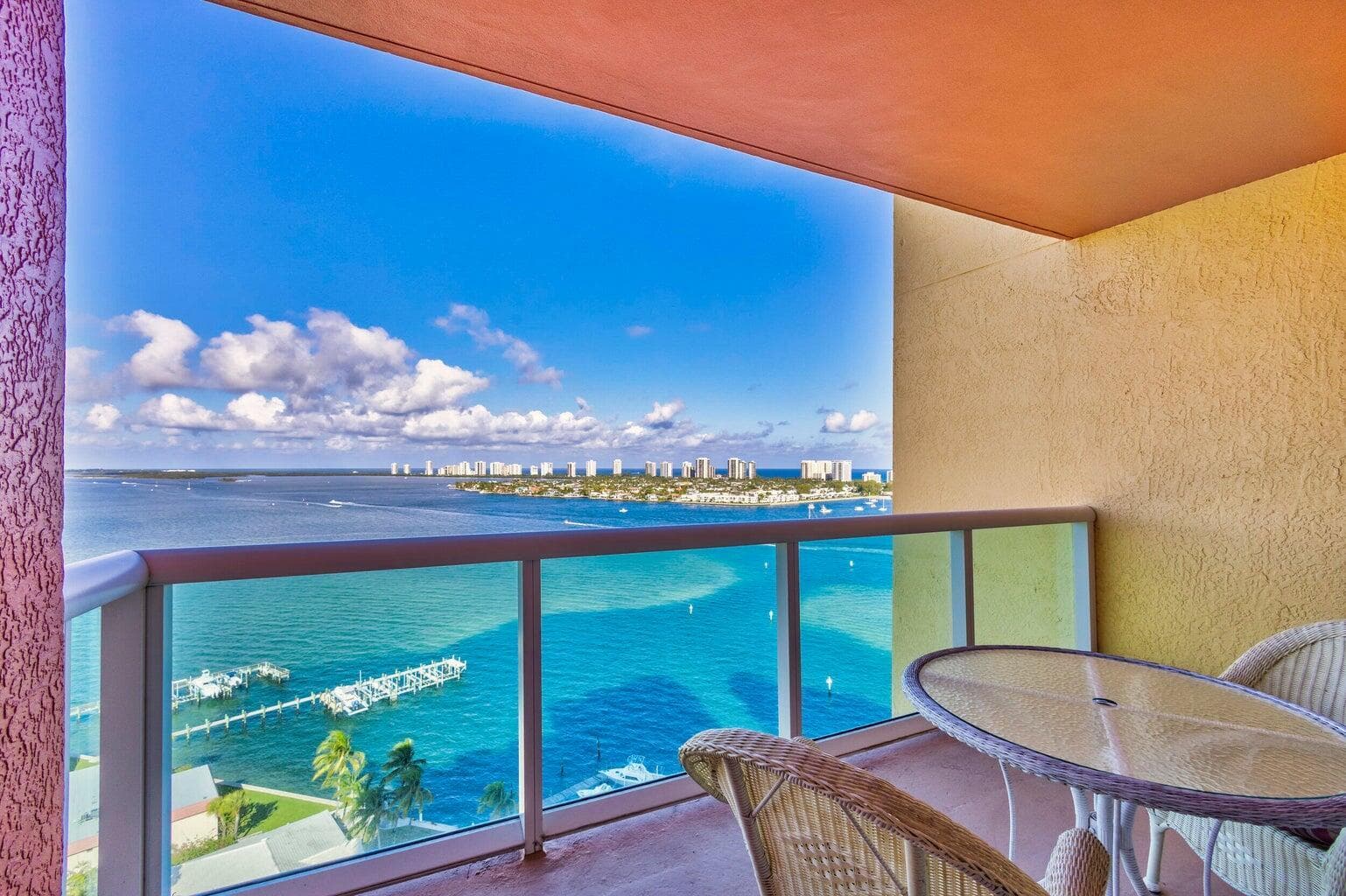 2650 Lake Shore Drive #1802 1