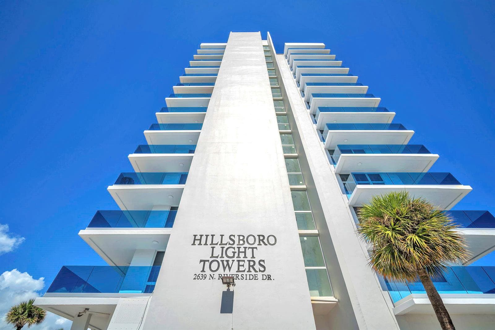 2639 N Riverside Drive #505 1