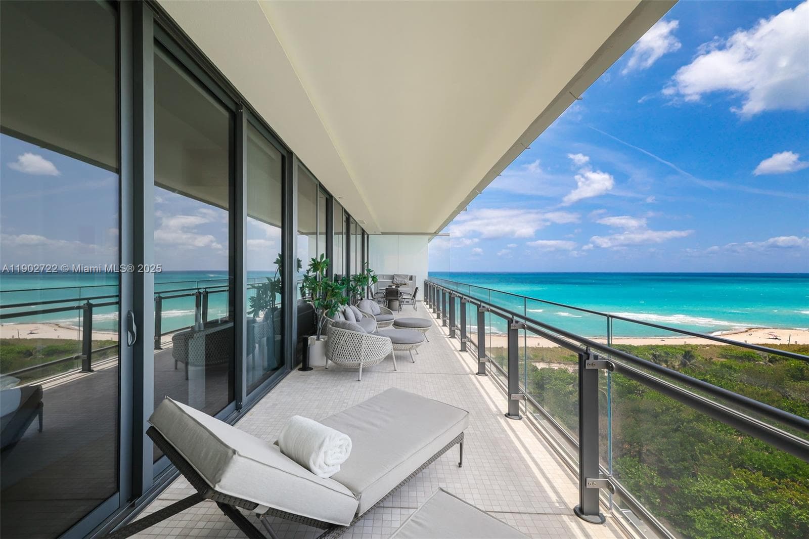 8701 Collins Ave 904 photo 16