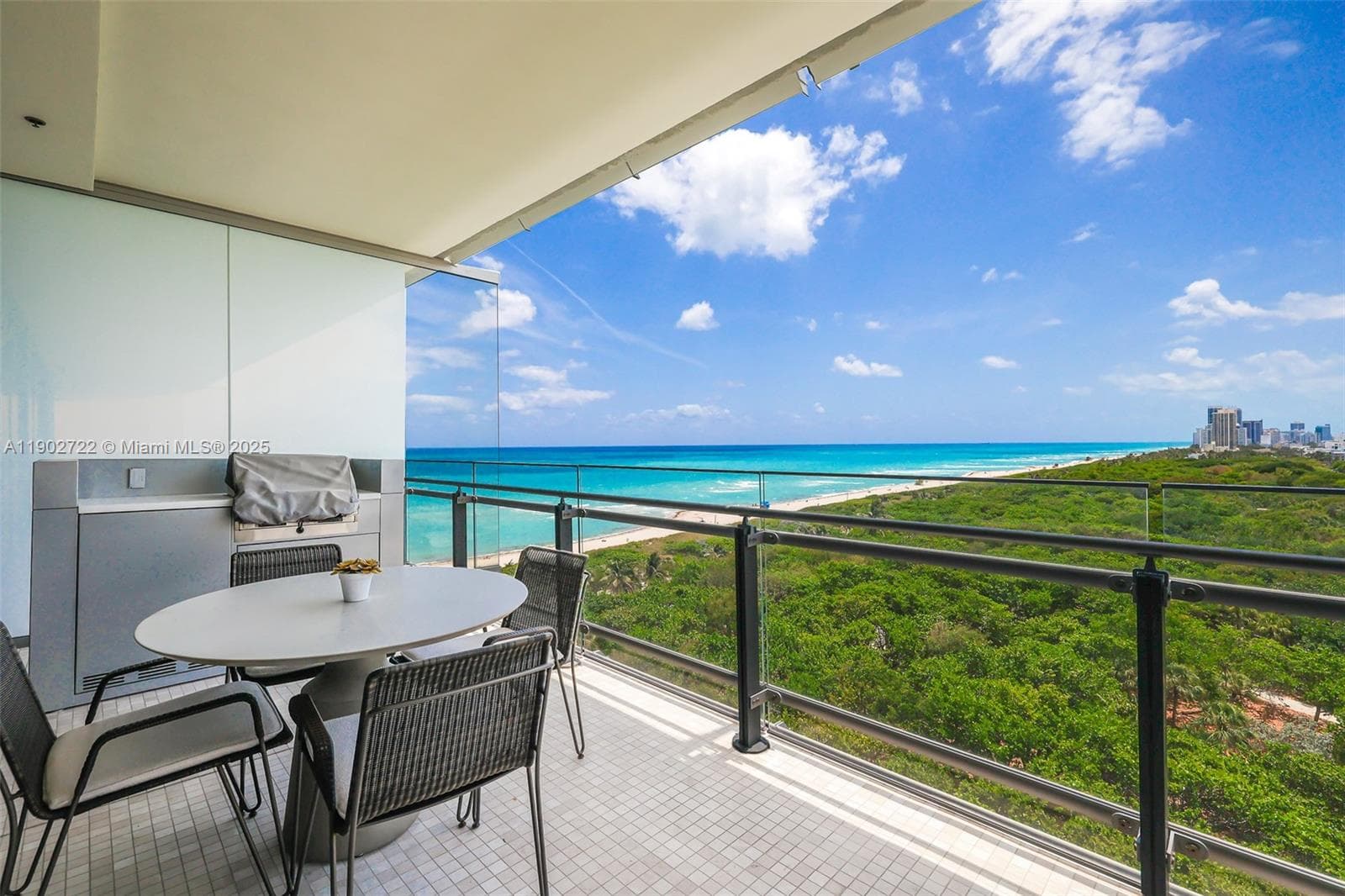 8701 Collins Ave 904 photo 20