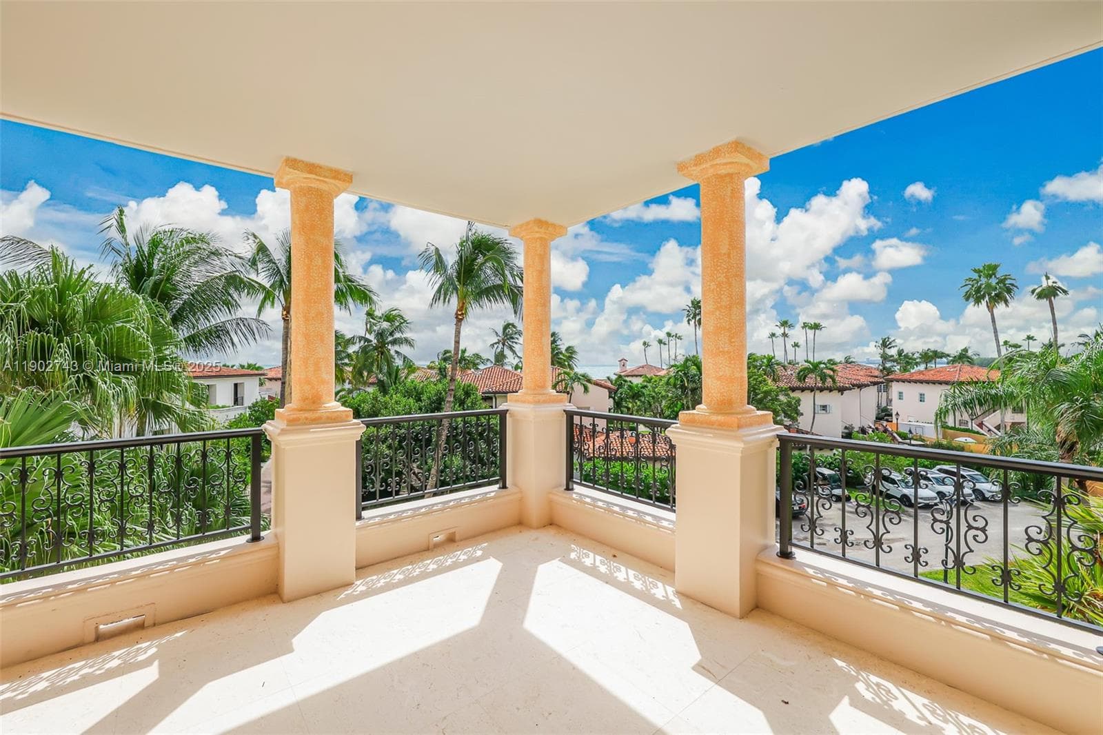 19236 Fisher Island Dr 19236 photo 20