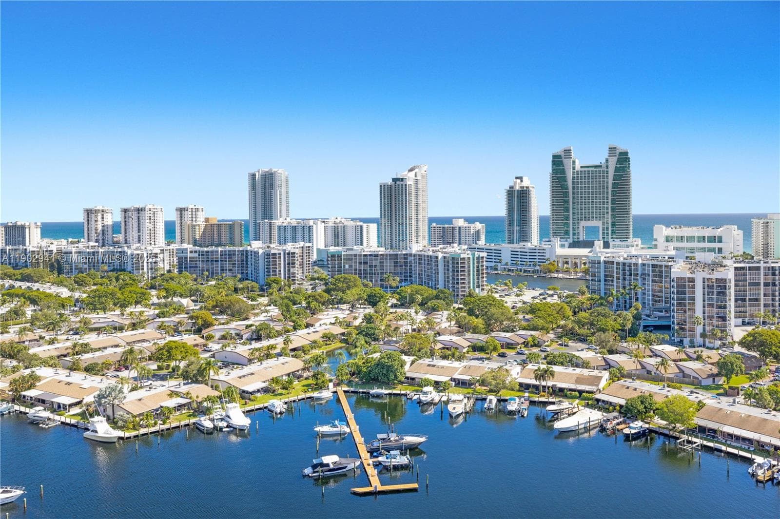 300 Three Islands Blvd 1
