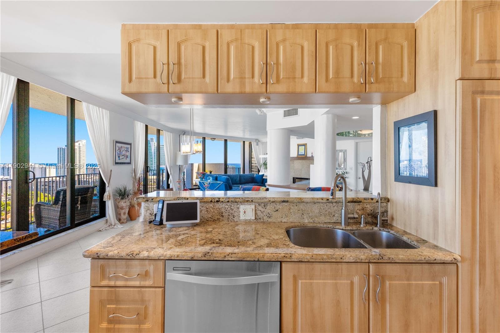 300 Three Islands Blvd PH2A photo 25