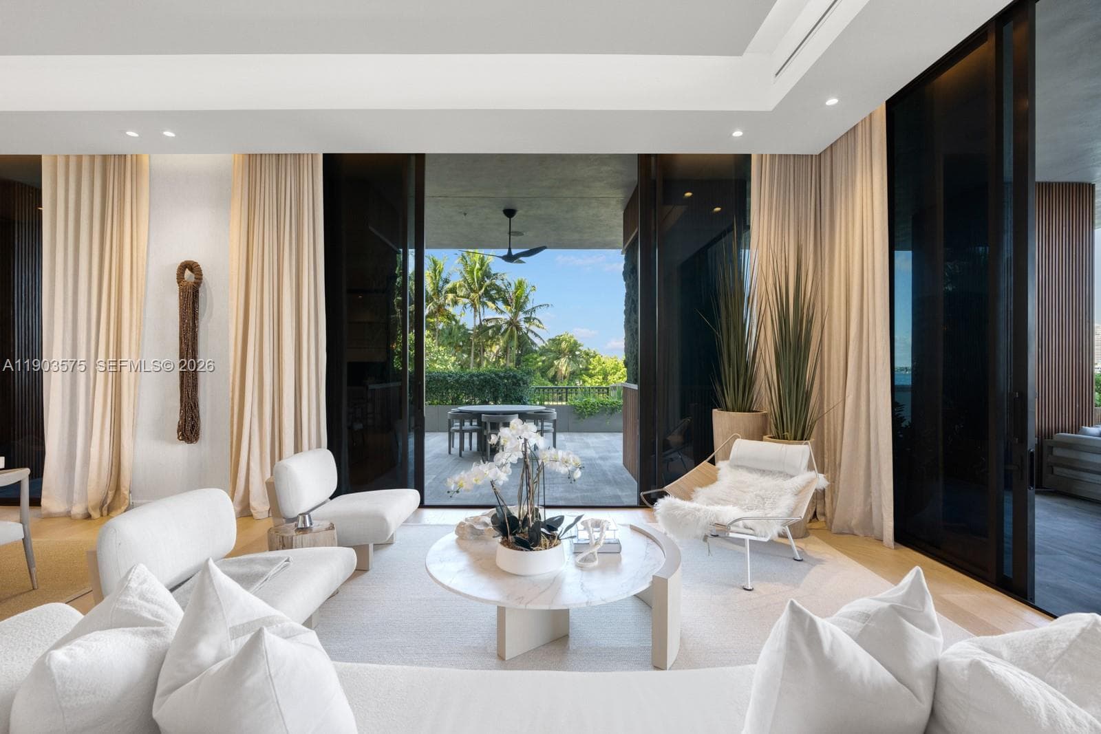 6800 Fisher Island Dr 6811 photo 9