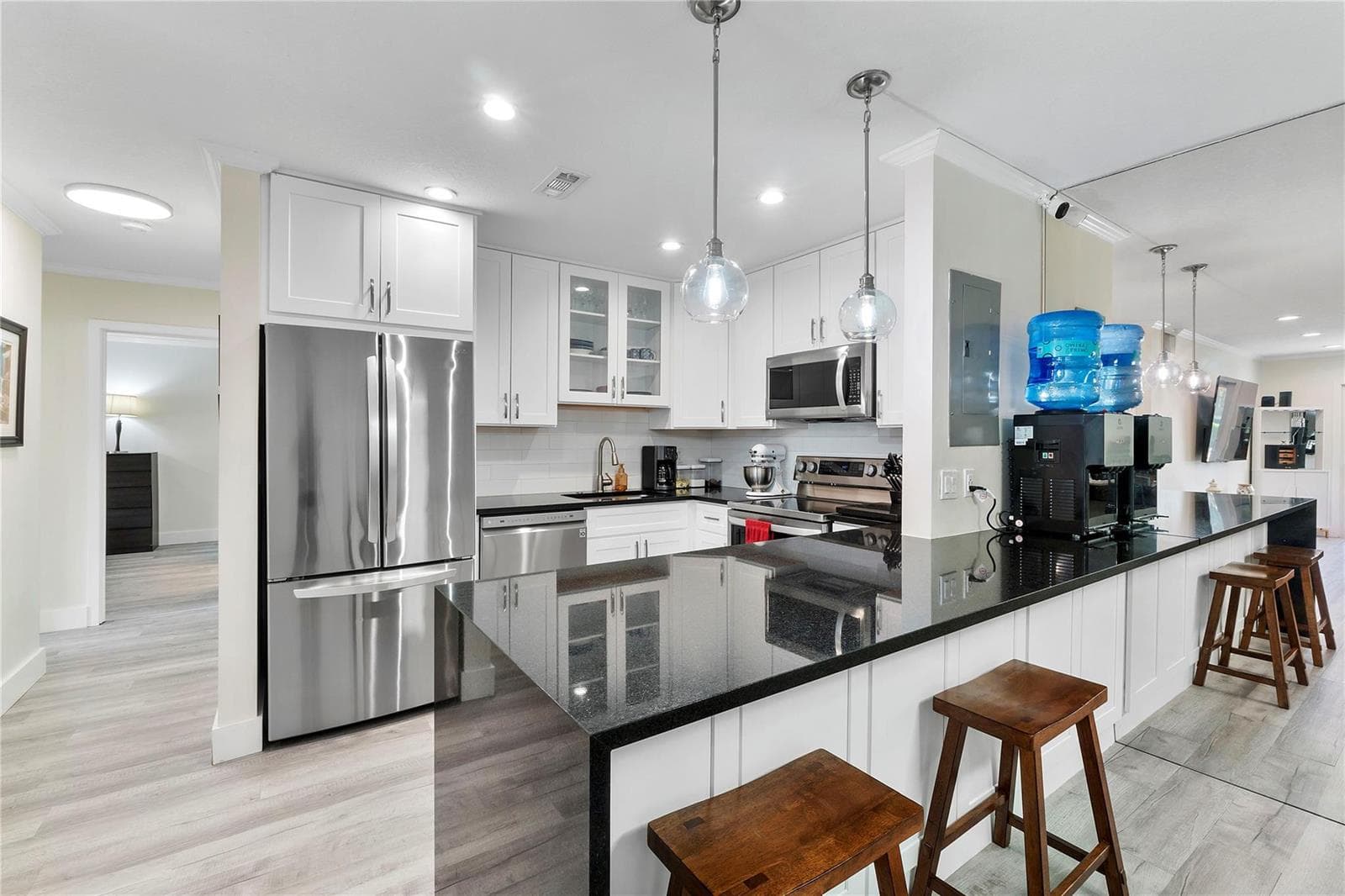 6205 Bay Club Drive #3 5