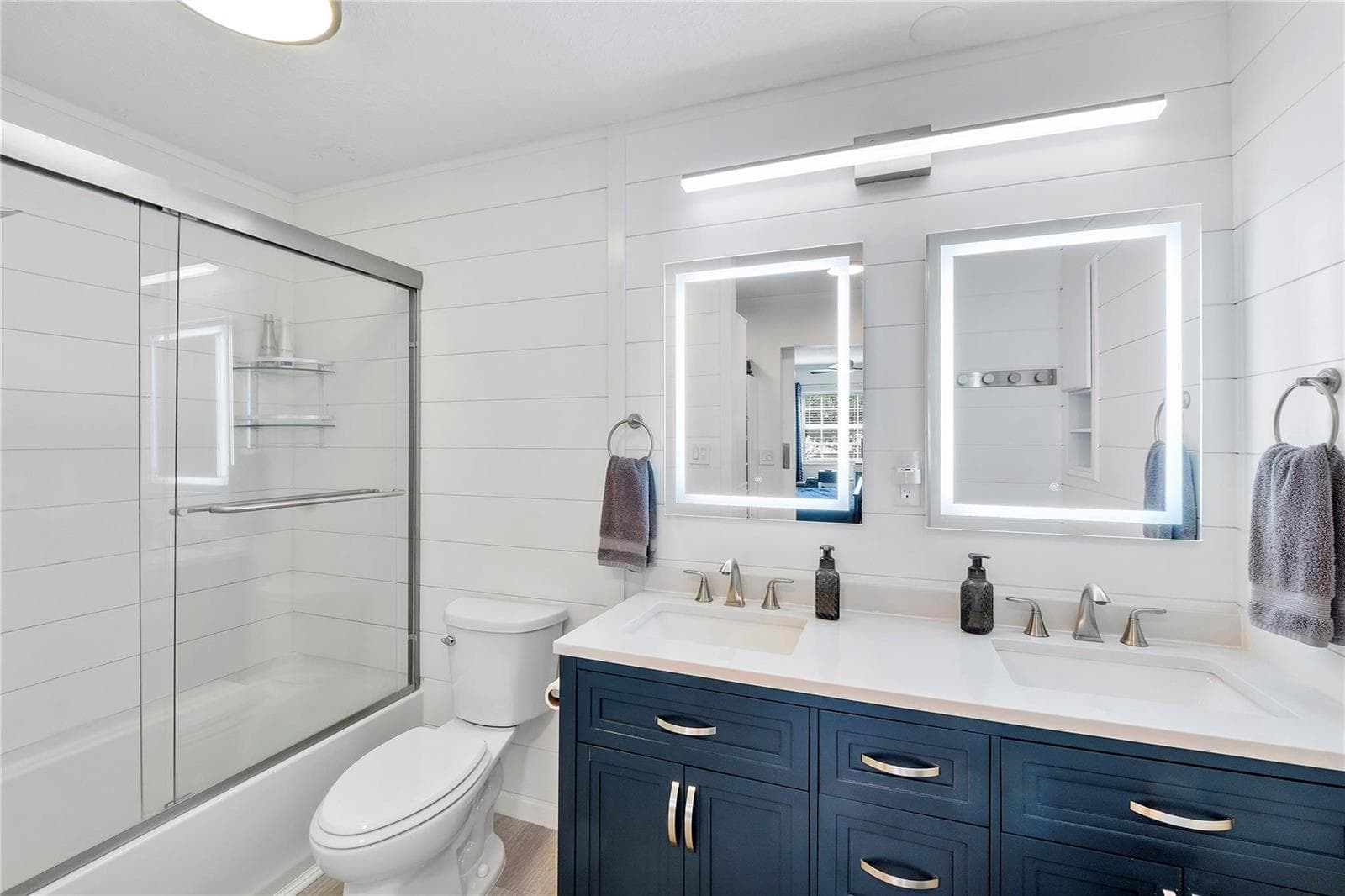 6205 Bay Club Drive 3 photo 15