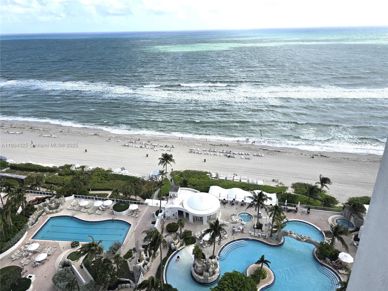 18001 Collins Ave 1608 photo 3