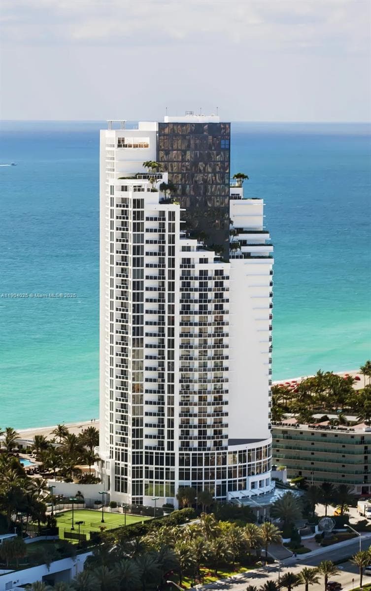 18001 Collins Ave 1608 photo 15