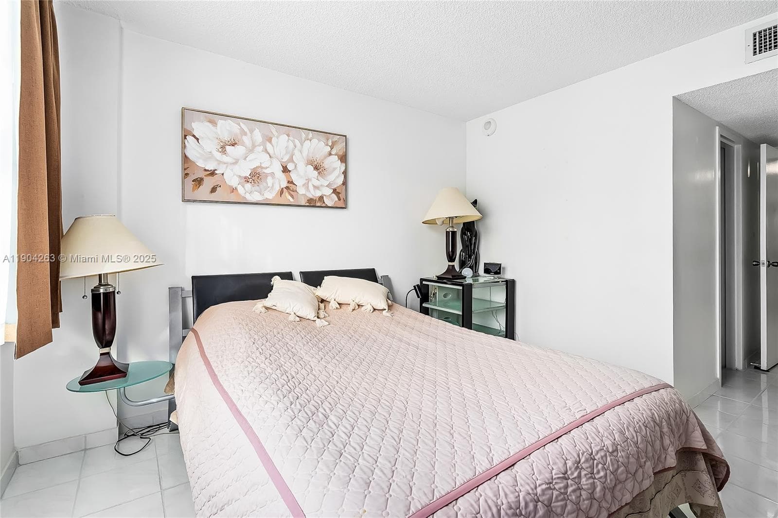 301 174th St 2208 photo 23