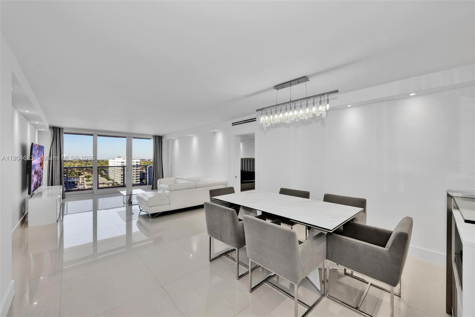 3140 Ocean Dr 1011 photo 23